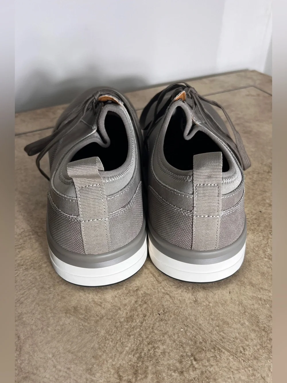 Steve Madden Men's Casual Lace-Up Sneakers in Gray