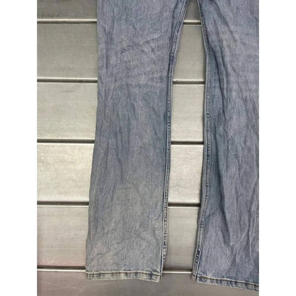 Levis please denim
