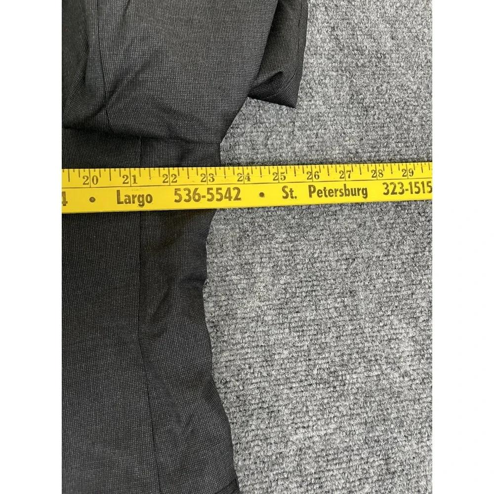 Brooks Brothers up sale