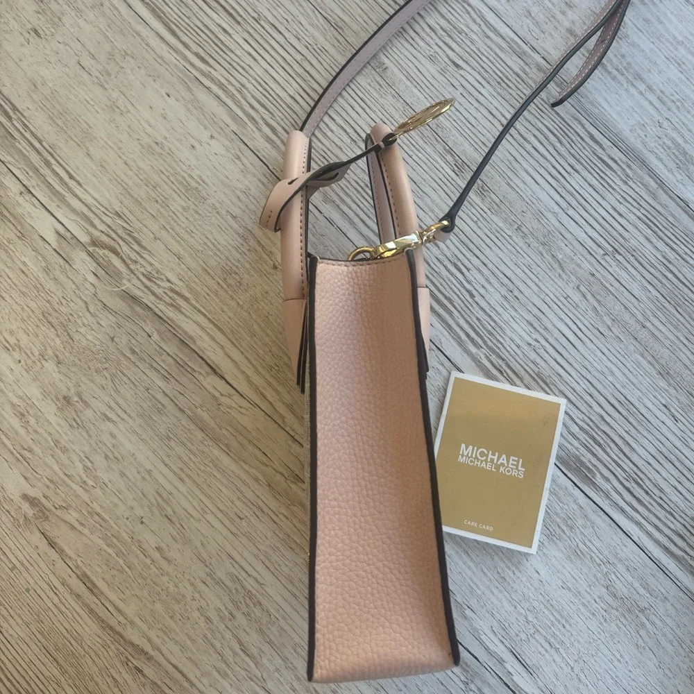 Michael Kors this bag