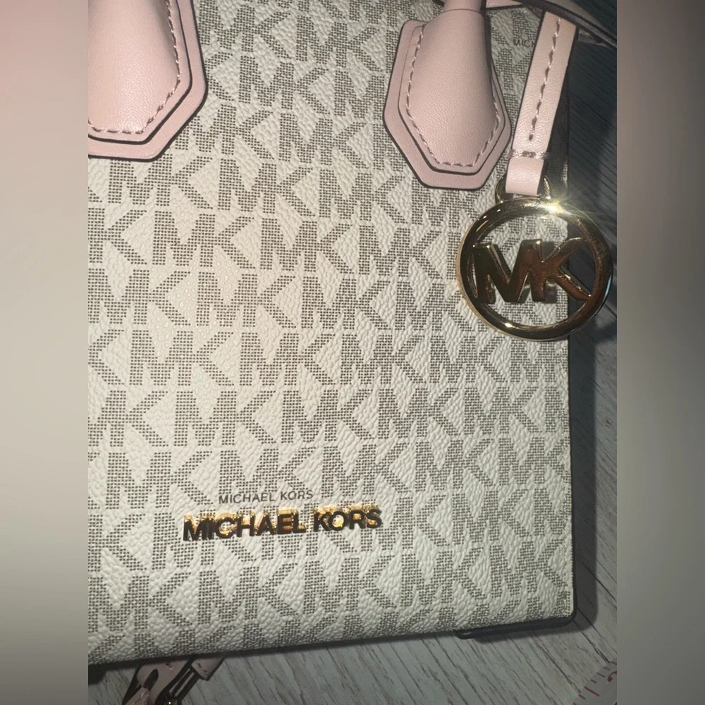 Michael Kors this bag