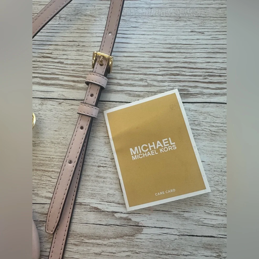 Michael Kors this bag
