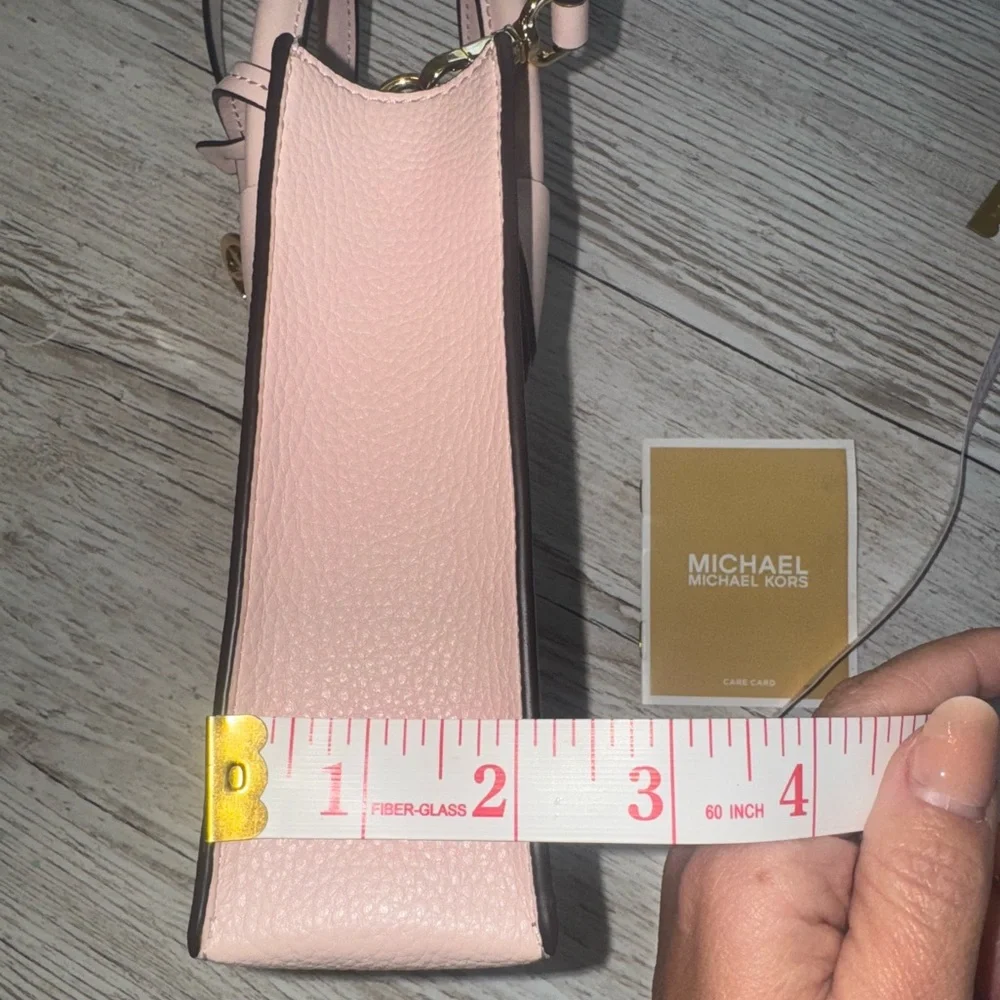 Michael Kors this bag