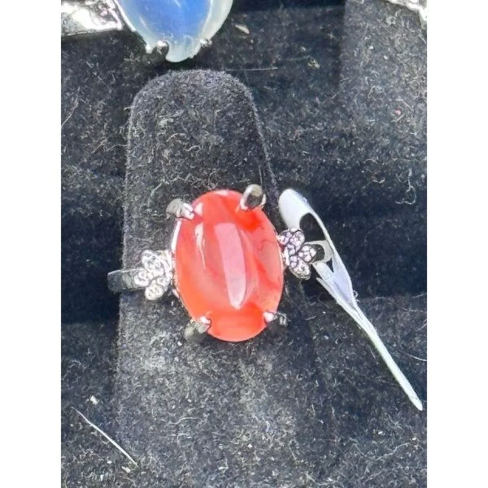 Boutique Corkys elegant orange