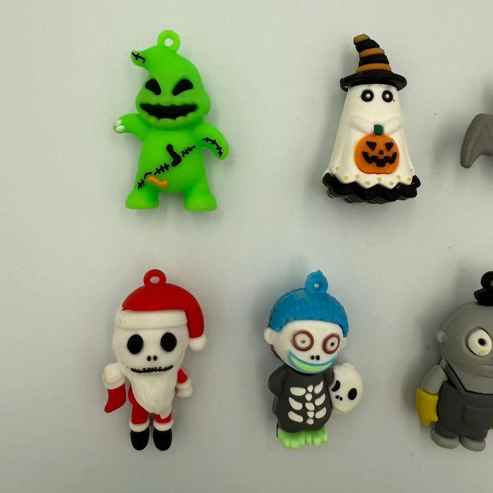 Nightmare Before Christmas Mini Advent Calendar‎ Figures Charms Set of 9