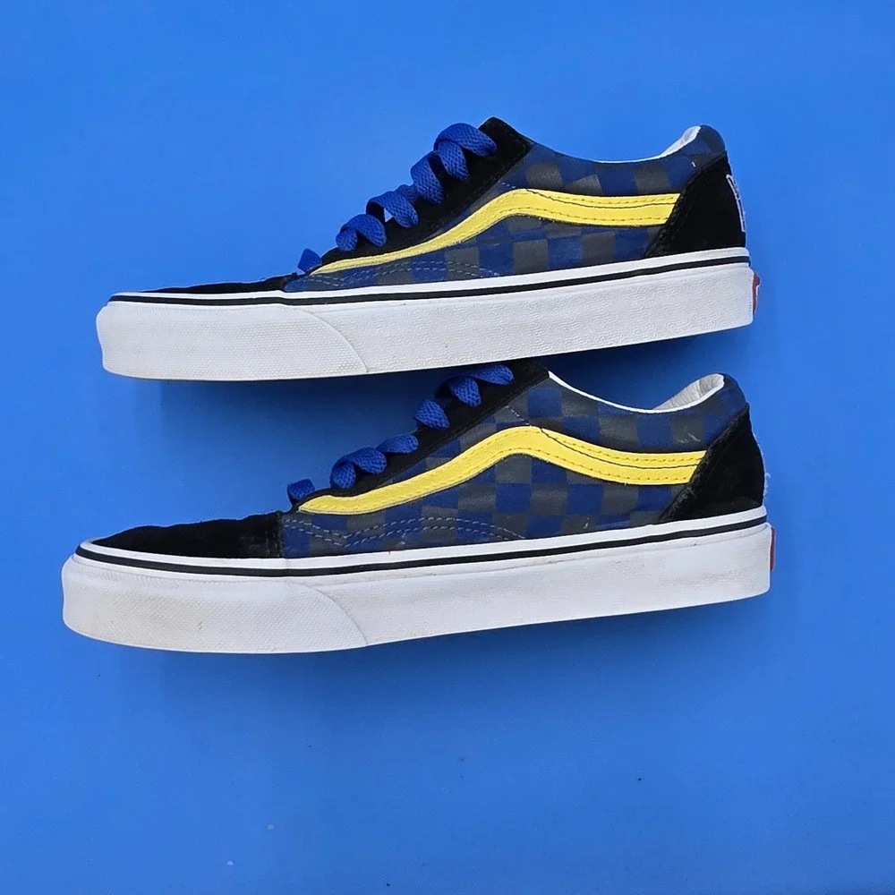Vans product pair
