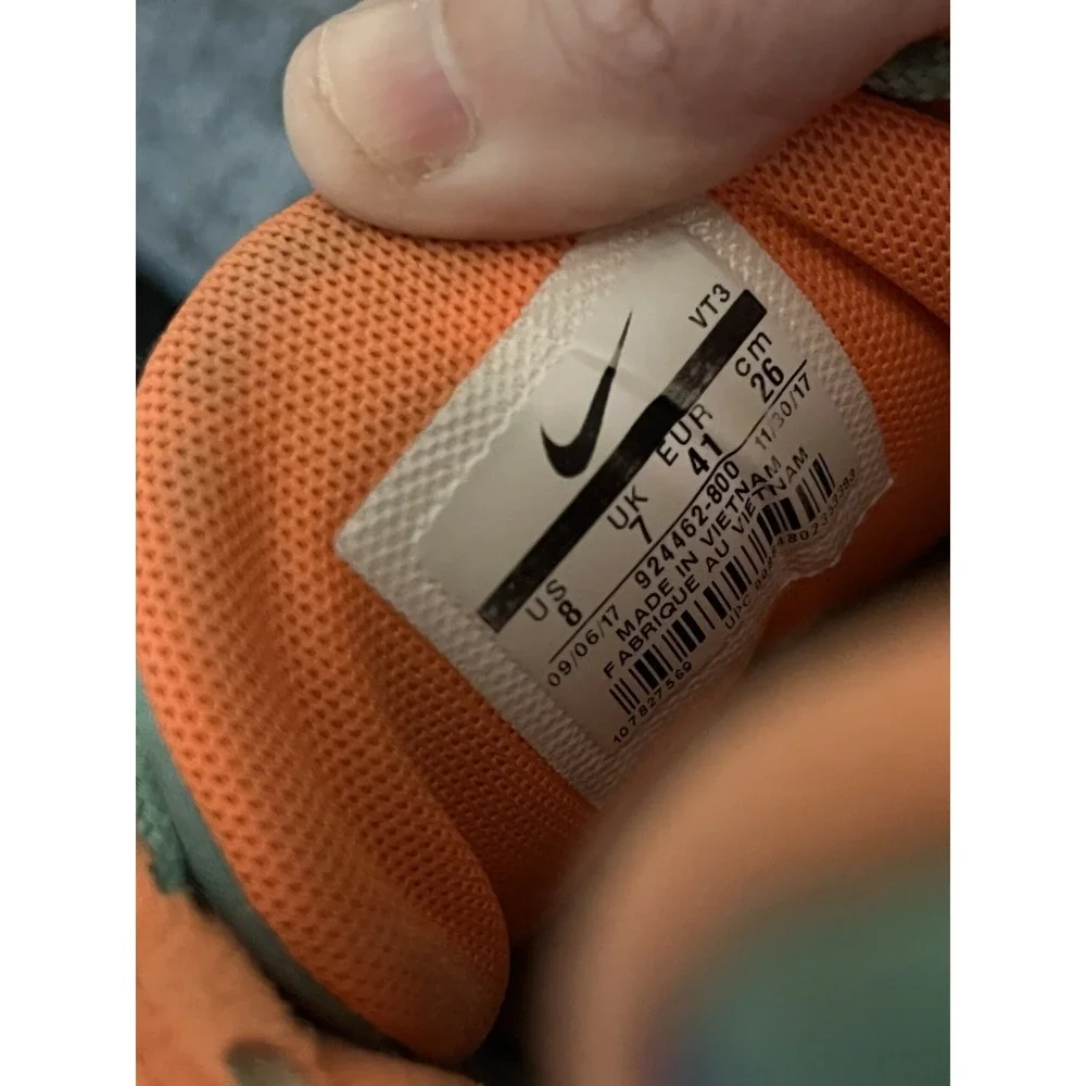 Nike hyper there fit