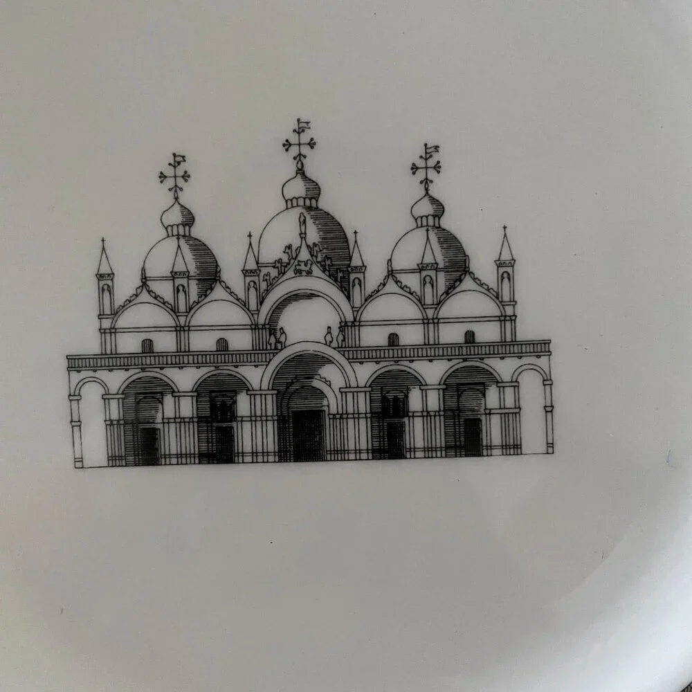 Wedgwood plate 1990s