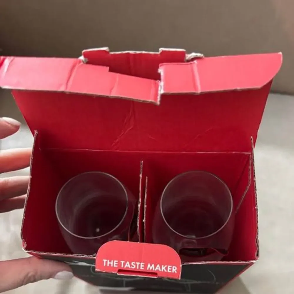 Unbranded beautiful set