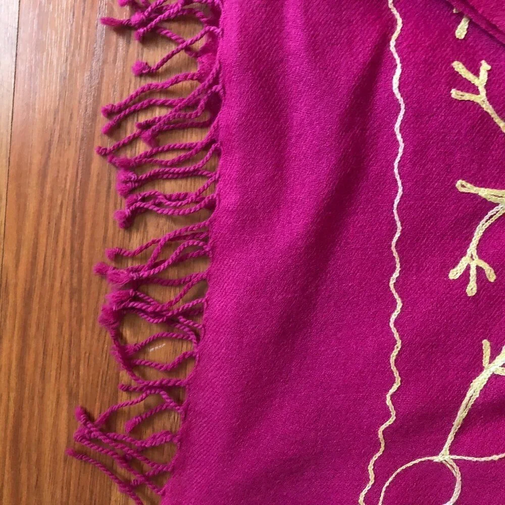 Floral Fuchsia Pink Crewel Embroidered Wool Fringed Shawl Wrap Scarf 90