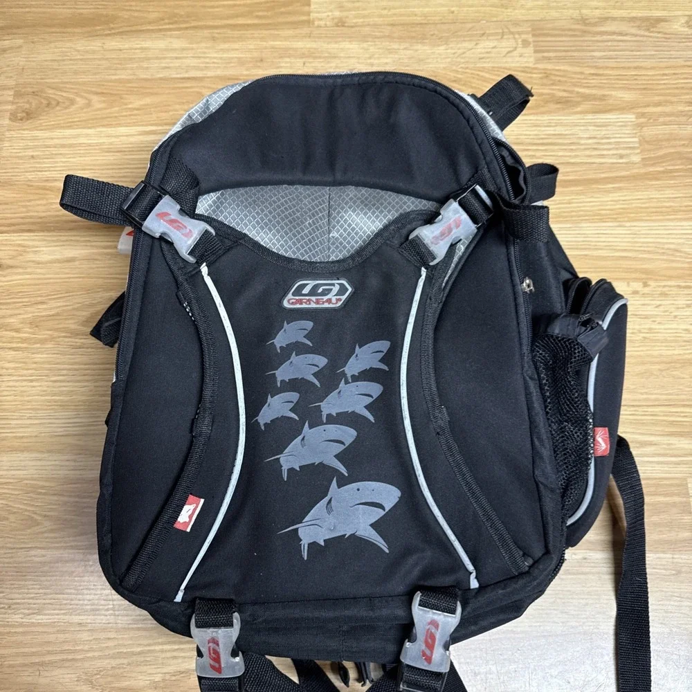 Garneau Cycling Bag‎ Mens Large Black Buckle Backpack Travel Pack