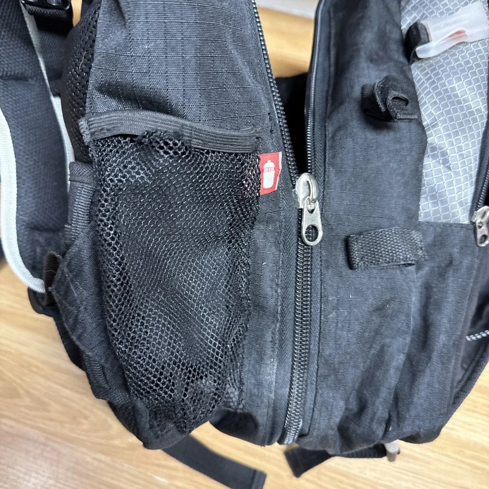 Garneau Cycling Bag‎ Mens Large Black Buckle Backpack Travel Pack