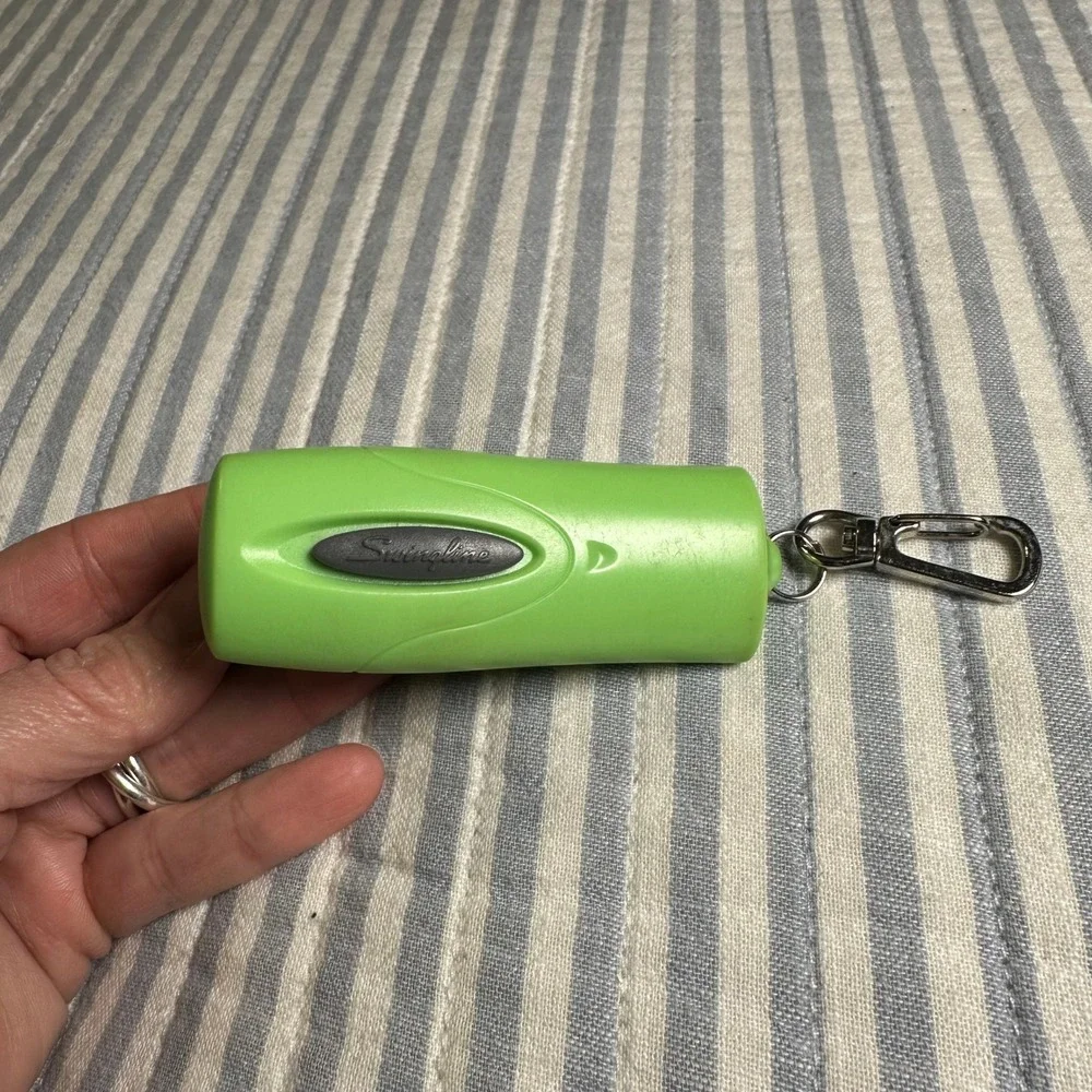 Swingline Tot Mini Stapler Lime‎ Green Keychain Portable Travel Office School