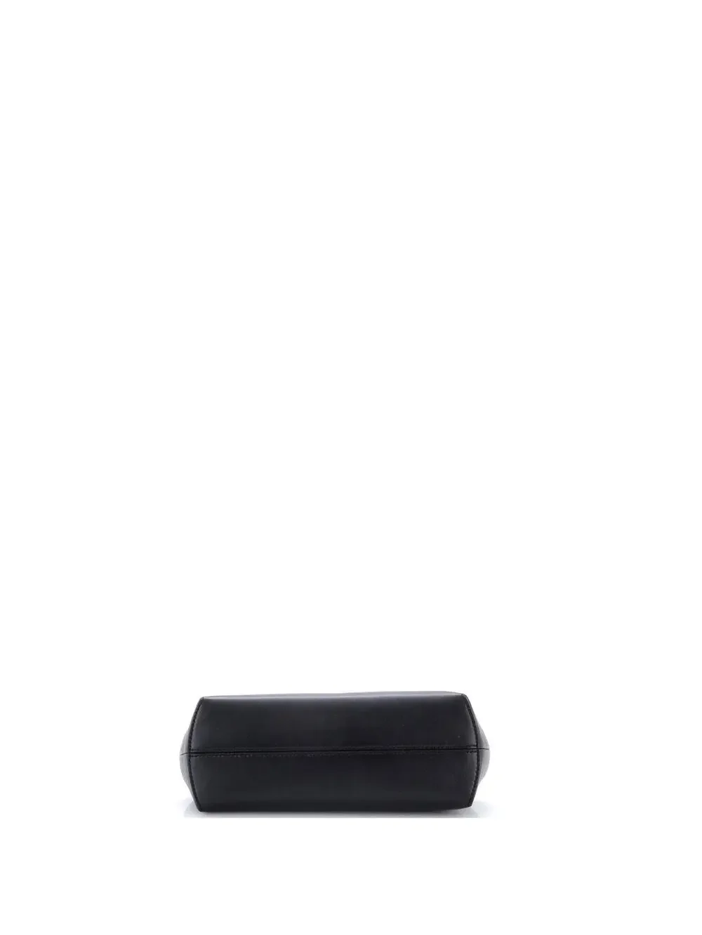 Fendi touch exquisite errands