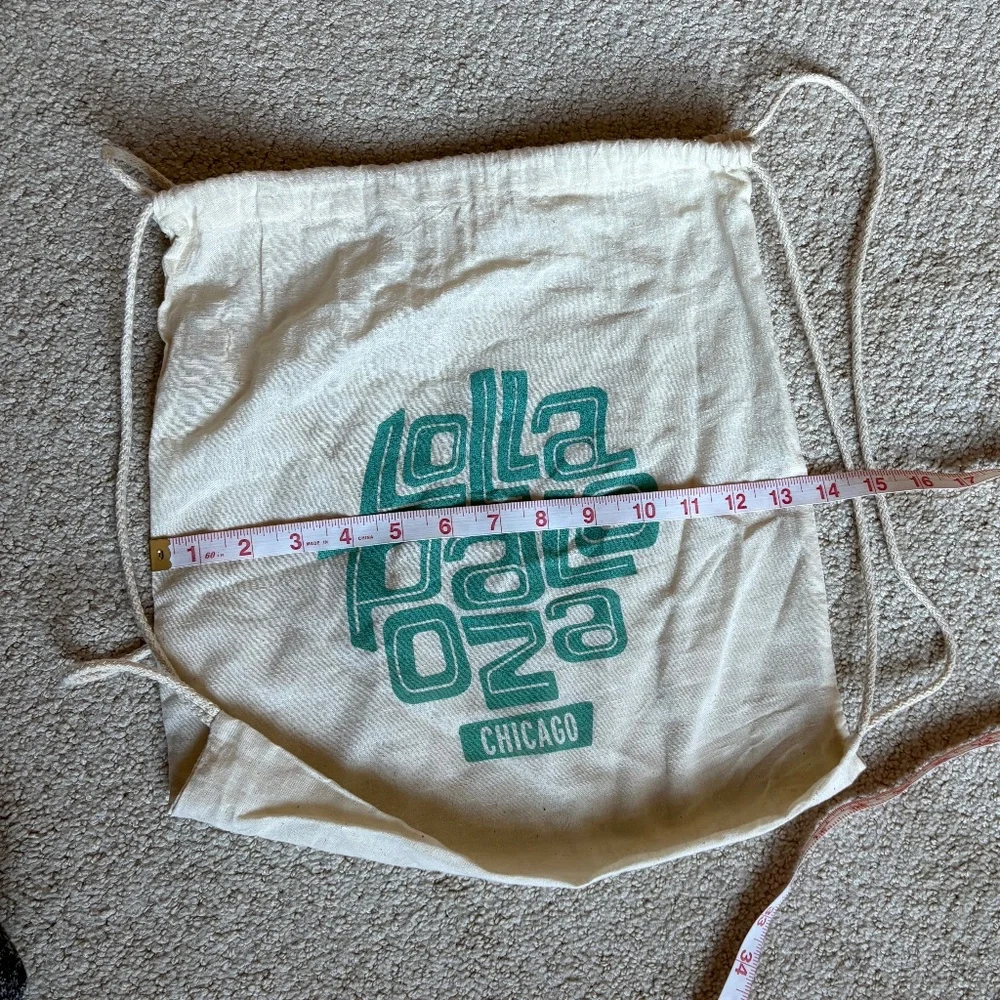 lollapalooza festival drawstring