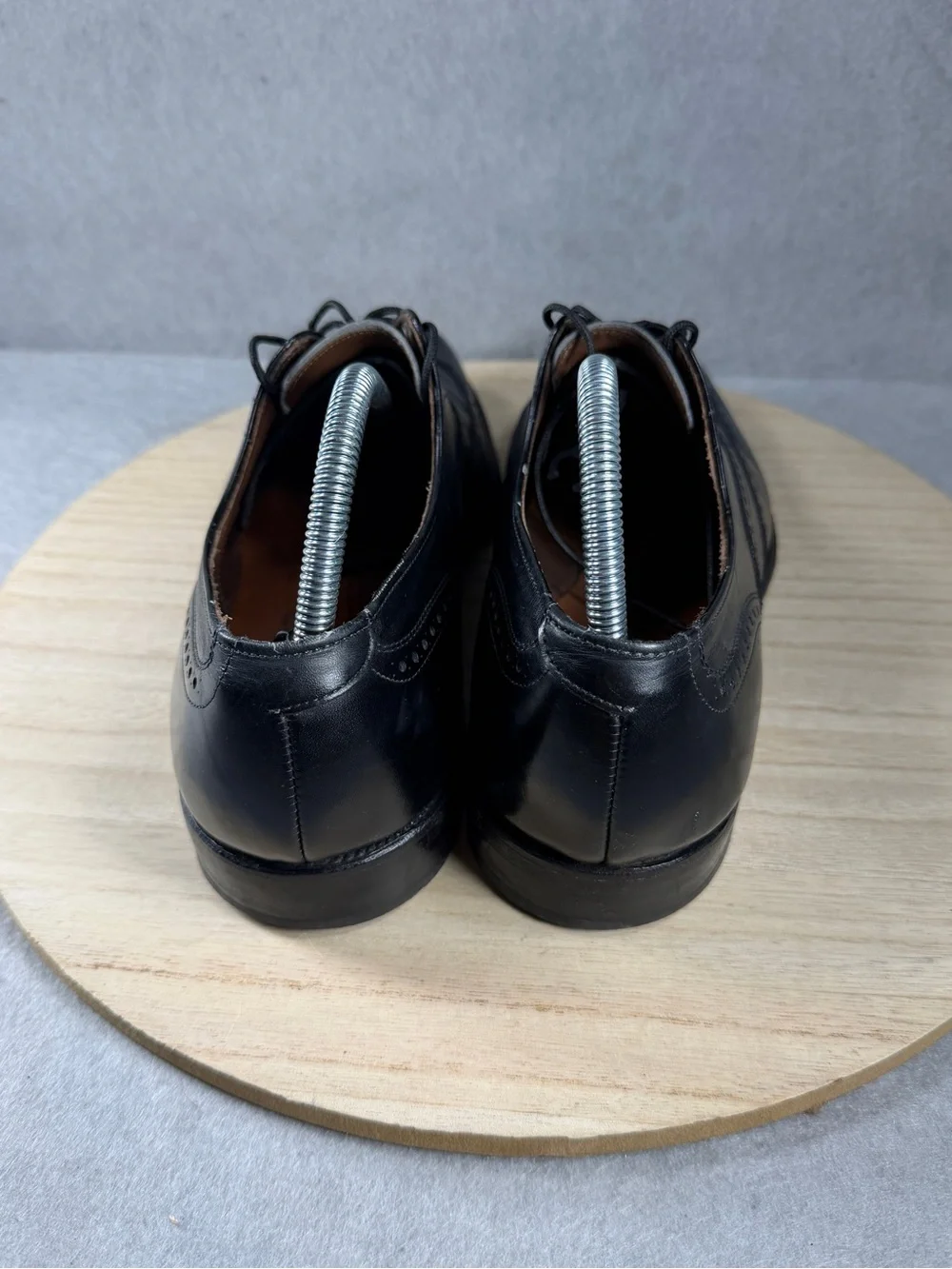 Allen Edmonds shipping craftsmanship