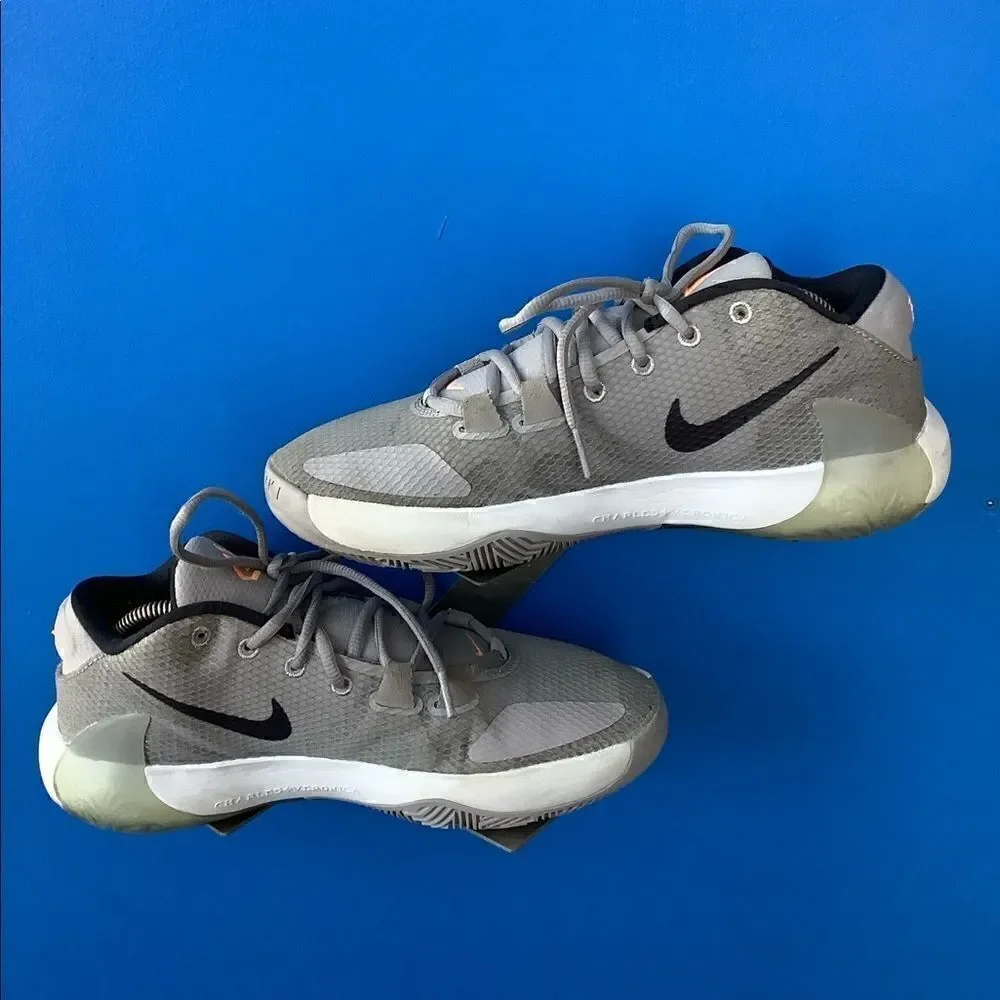 Nike Zoom Freak 1 Mens Size 9 Shoes Sneakers Basketball BQ5422-002