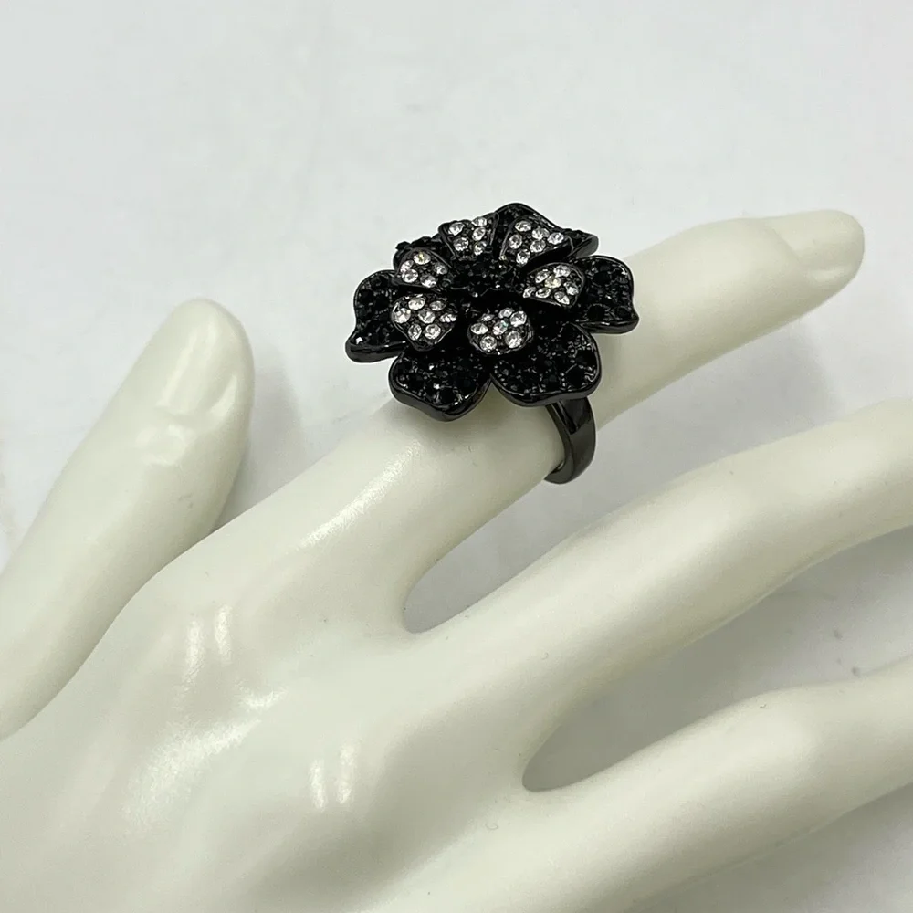 Rare Joan‎ Rivers Gunmetal Finish Belle Fleur Black & Clear Crystal Ring 6 New