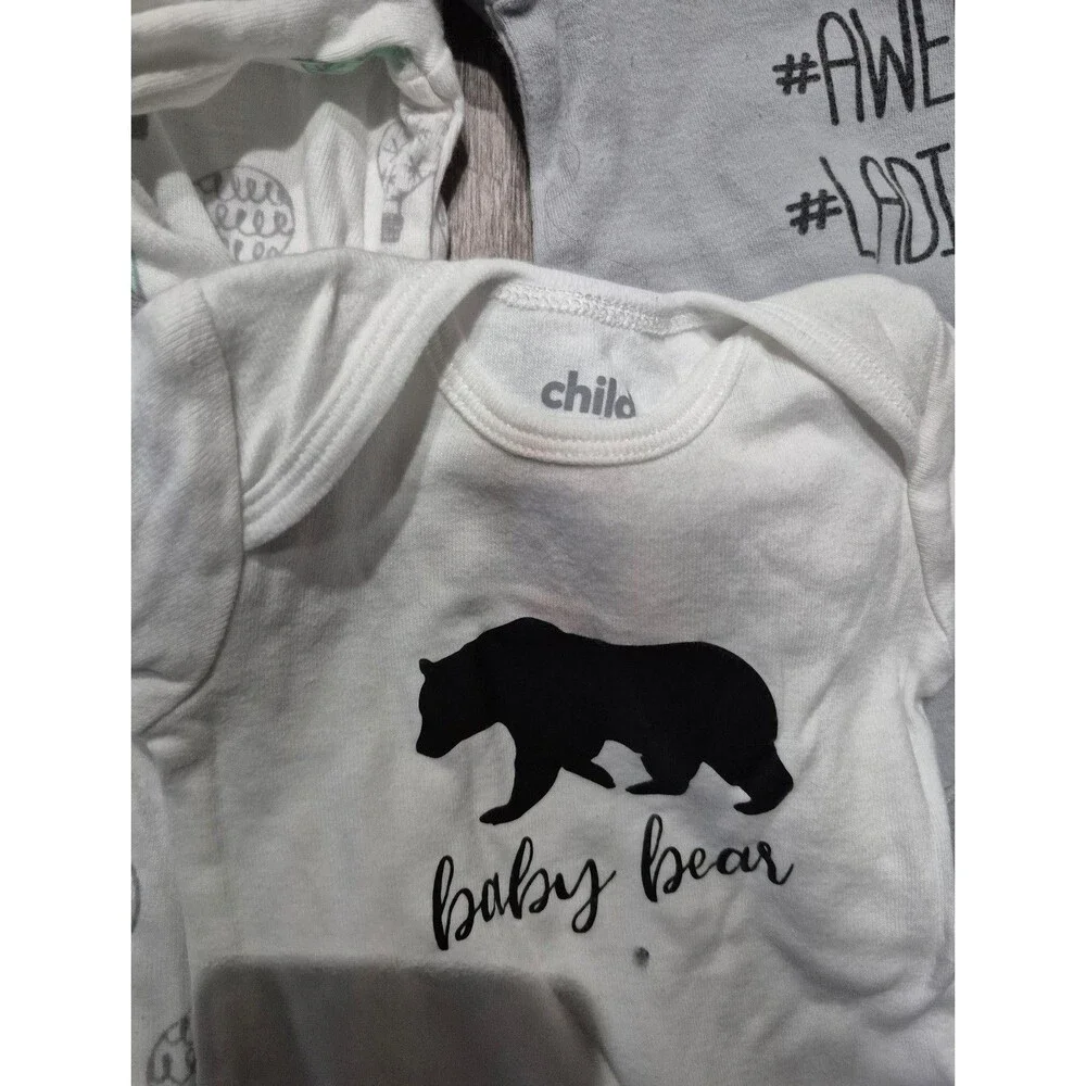 HUGE baby boy clothing lot size 0-3 months 30+ piece
