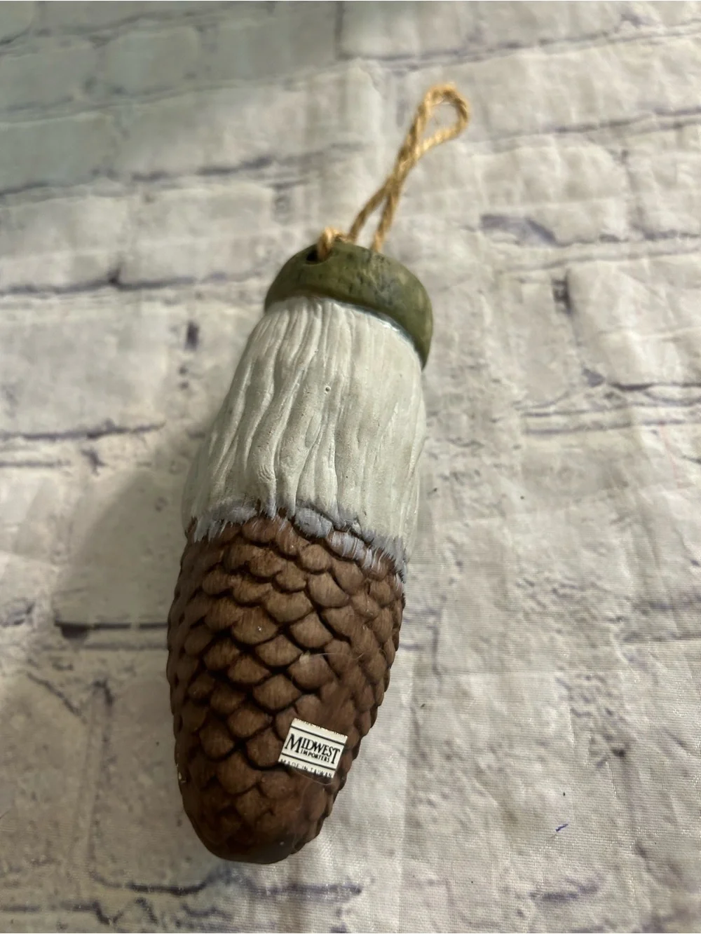 MIDWEST IMPORTERS HAND PAINTED FOLK ART SANTA CERAMIC PINECONE SHAPE ORNAMENT