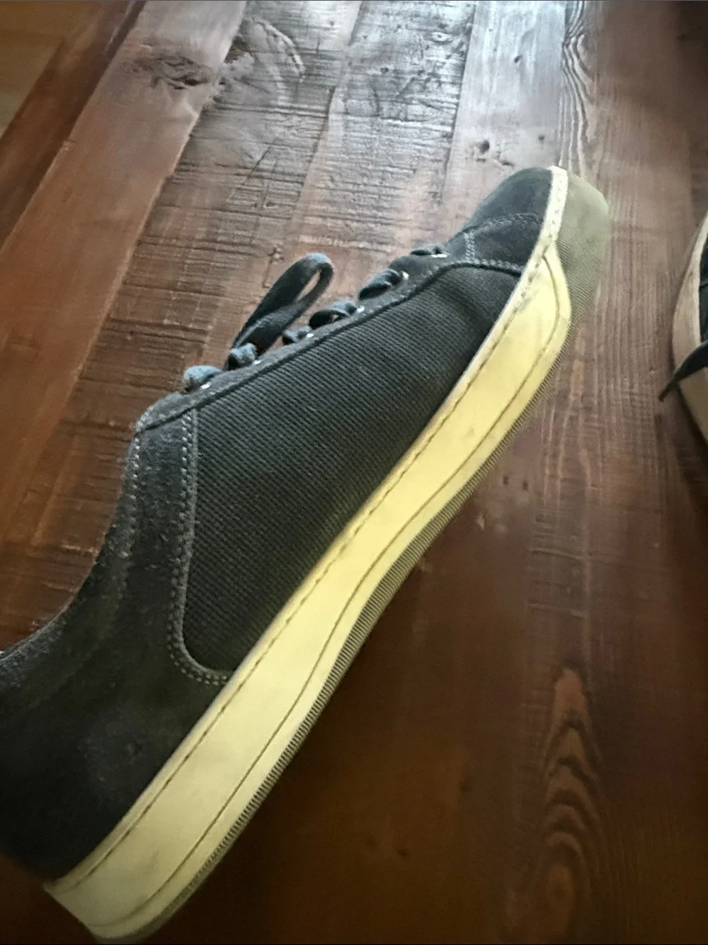 Johnston & Murphy classic low