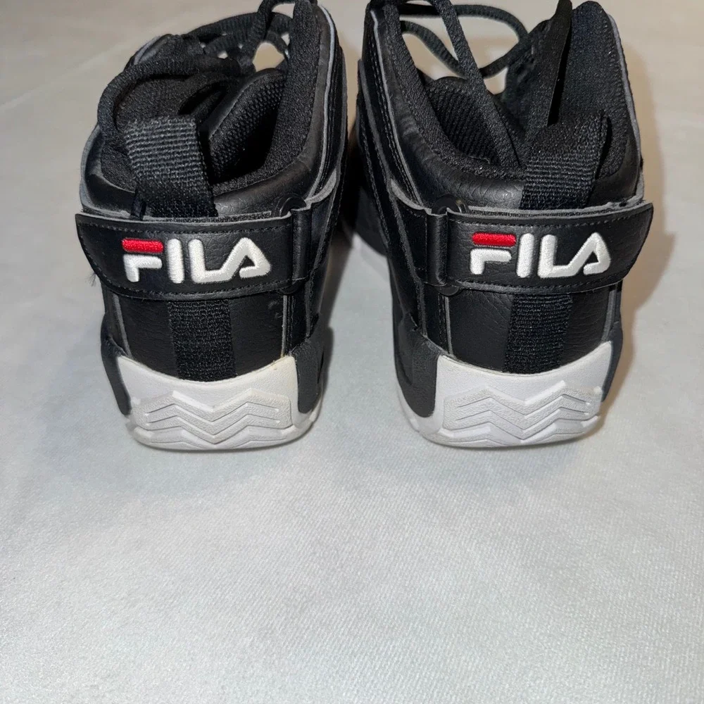 Fila Grant Hill 2 Mid Top Sneakers Youth‎ Kids Size 6 US Black Basketball Shoes
