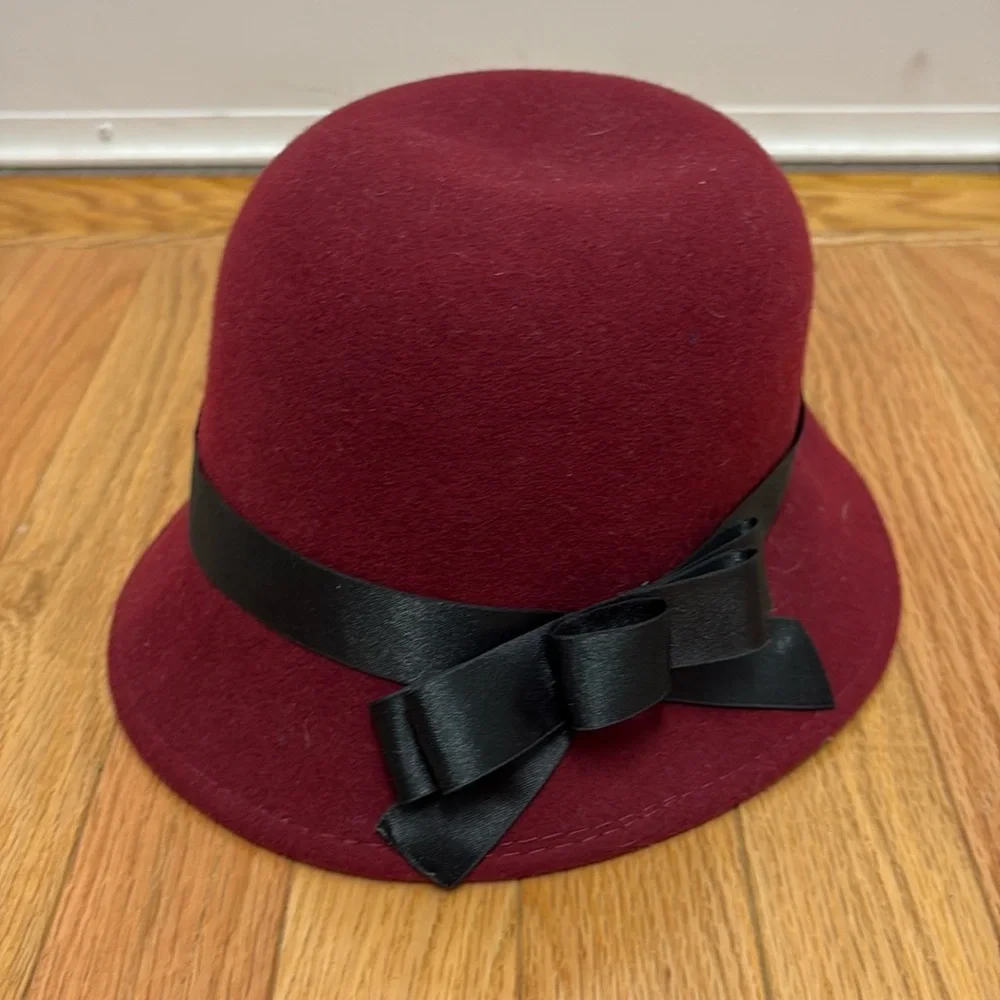 Vintage Burgundy with Black Ribbon Warm Wool Felt Casual Bucket Hat‎