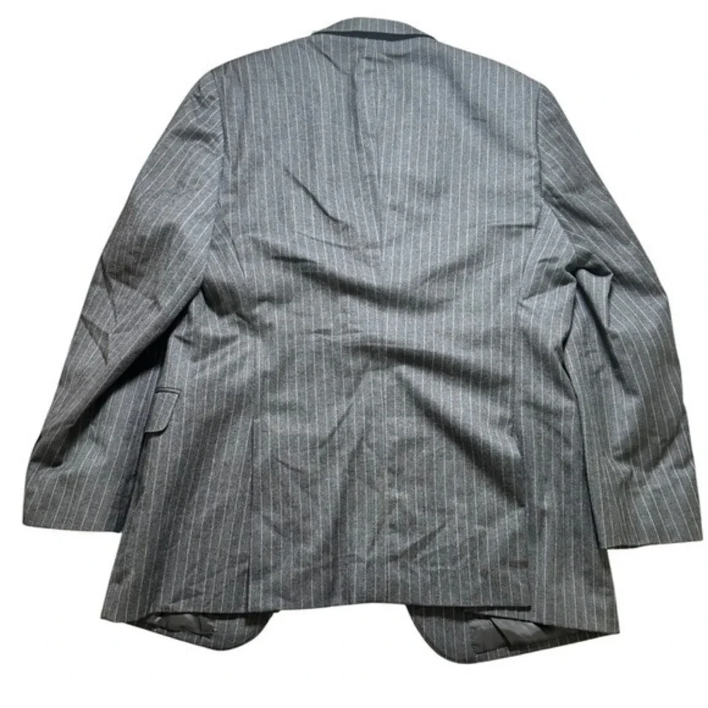 Ralph Lauren command attention