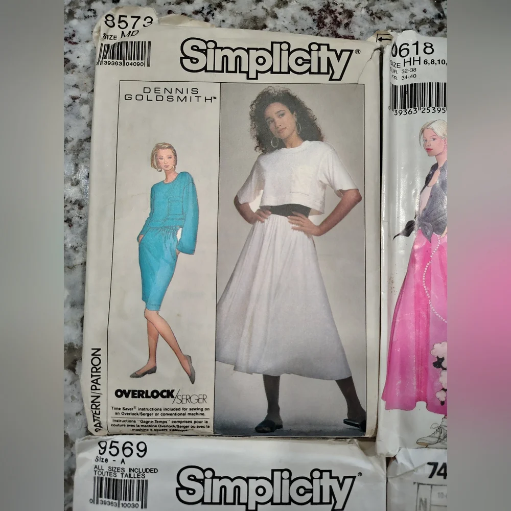 Simplicity lot vintage