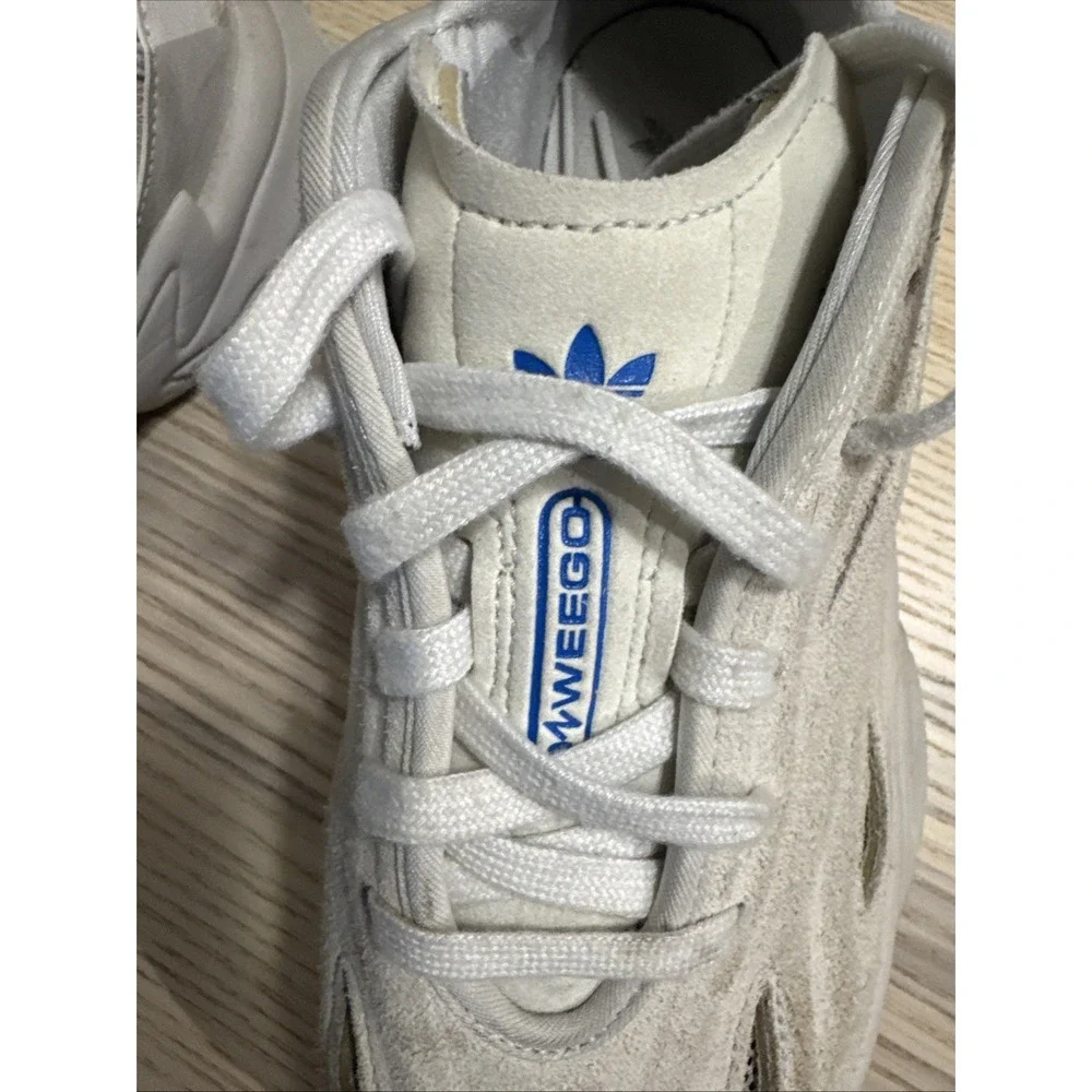 N/A adidas ozweego