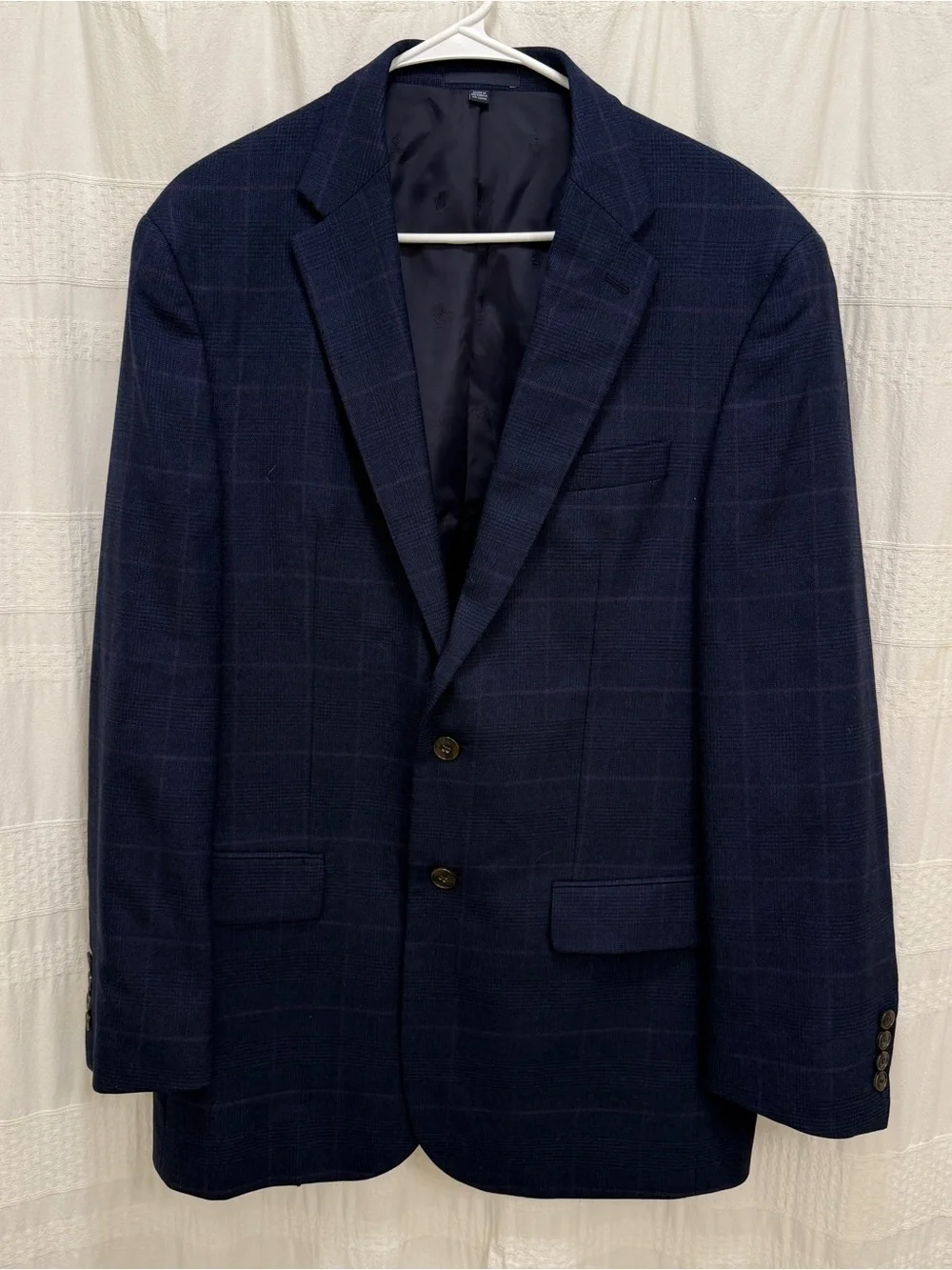 Jos A Bank brrr Comfort Glen Plaid Navy Blue Sport Coat 42L Blazer Tailored Fit