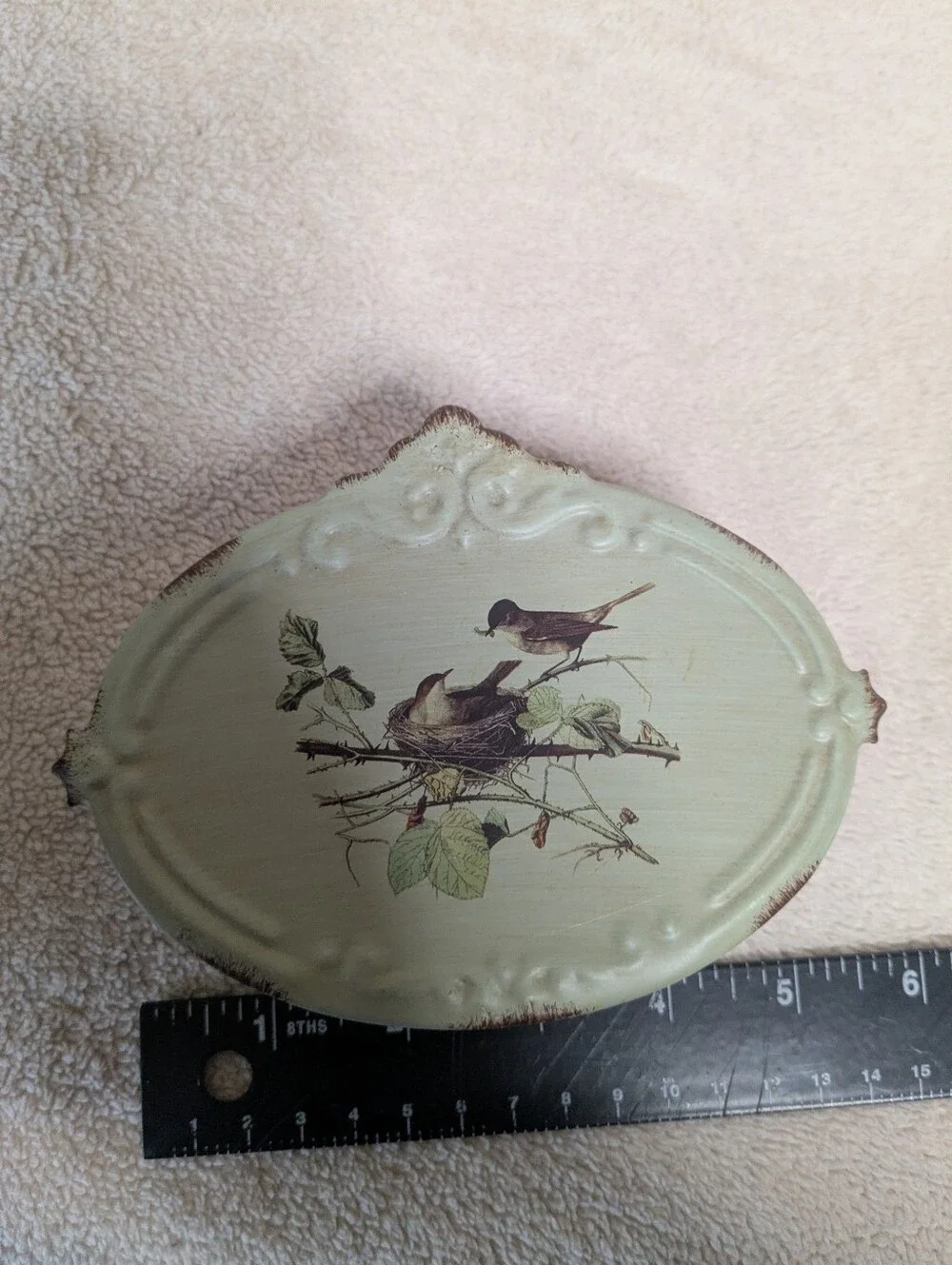 Vintage small metal storage trinket jewelry box bird nest design