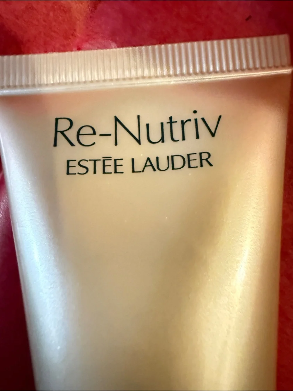 Estee Lauder luxurious smoothing