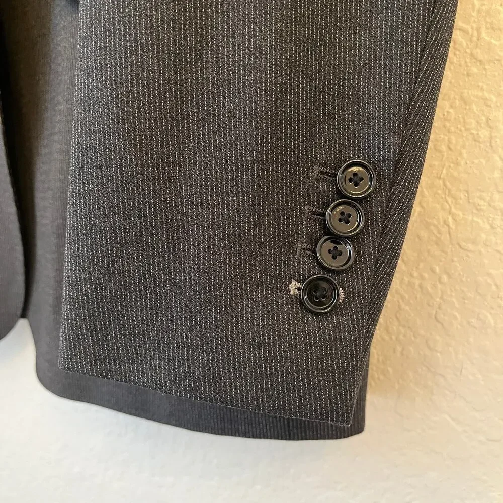 Indochino touch size subtle