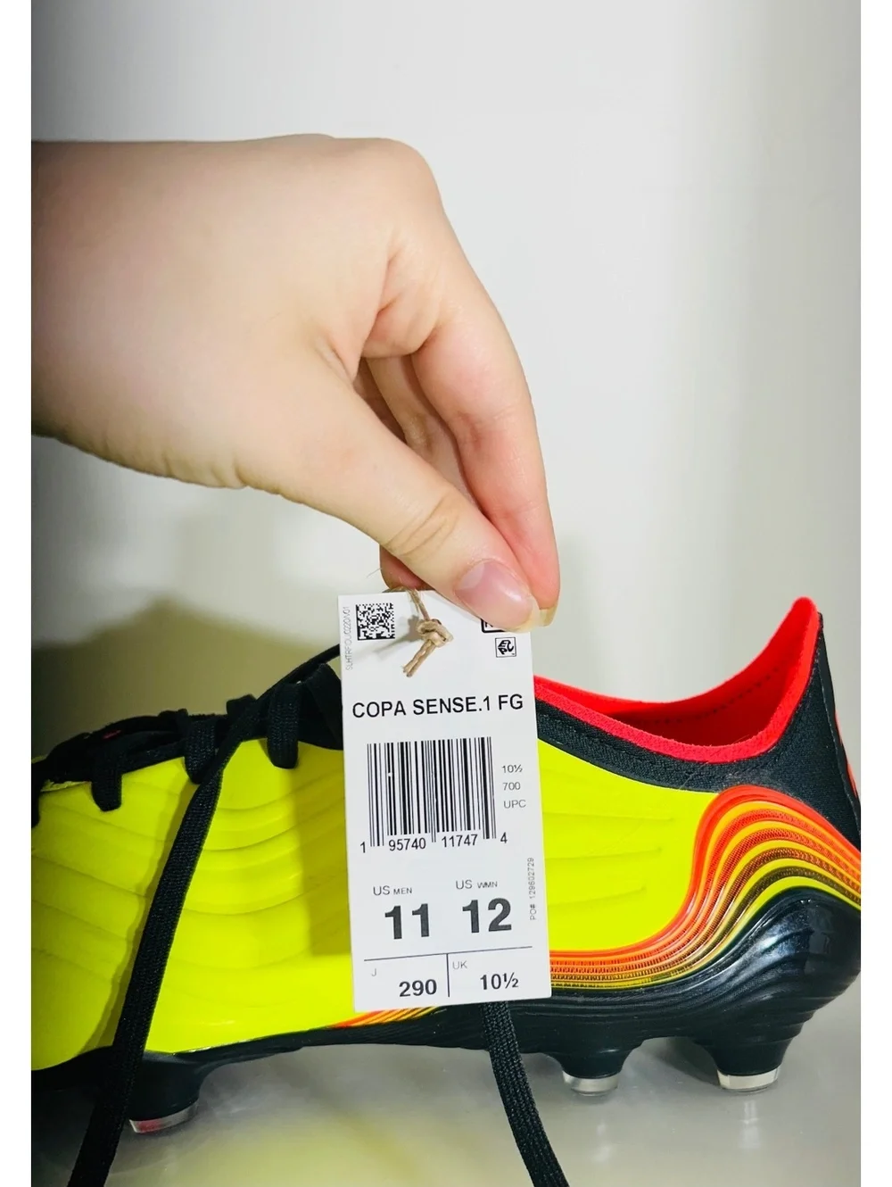 adidas sensepods black