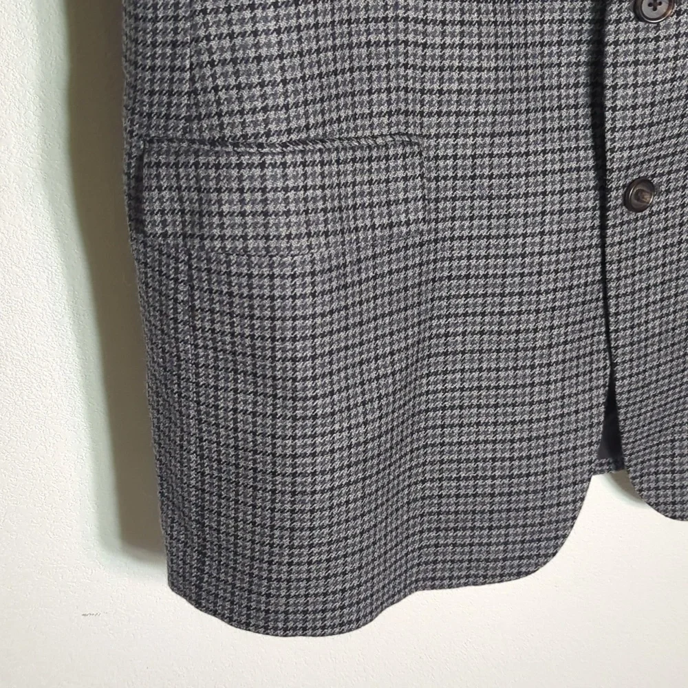 Ralph Lauren notched lapel