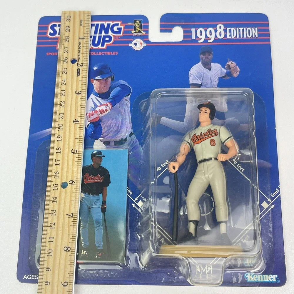 Hasbro - Starting Lineup SLU please see