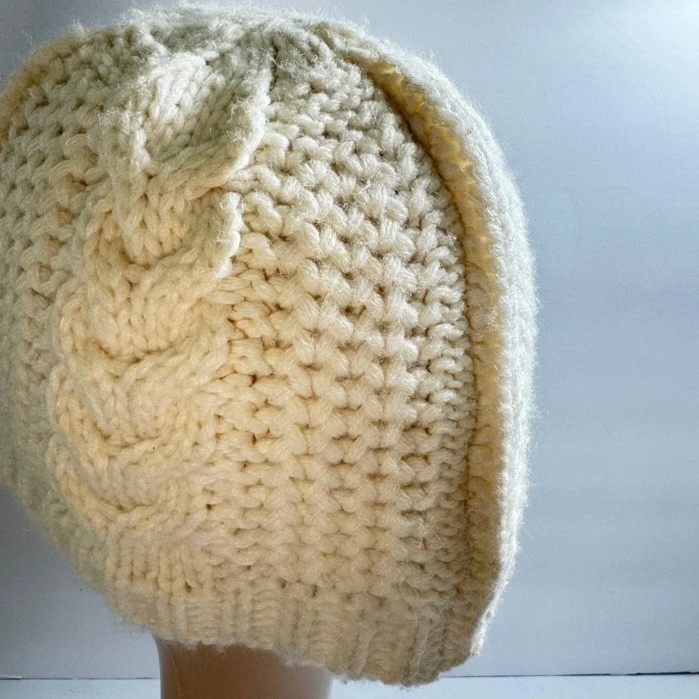 Merona cozy up