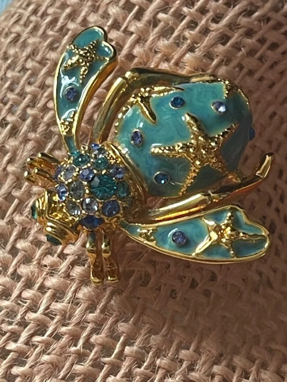 Joan Rivers Seaside Ocean Starfish Bumblebee Brooch Blue Enamel Gold-Tone Vtg