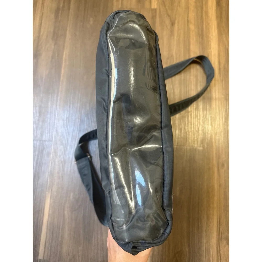 lug crossbody messenger