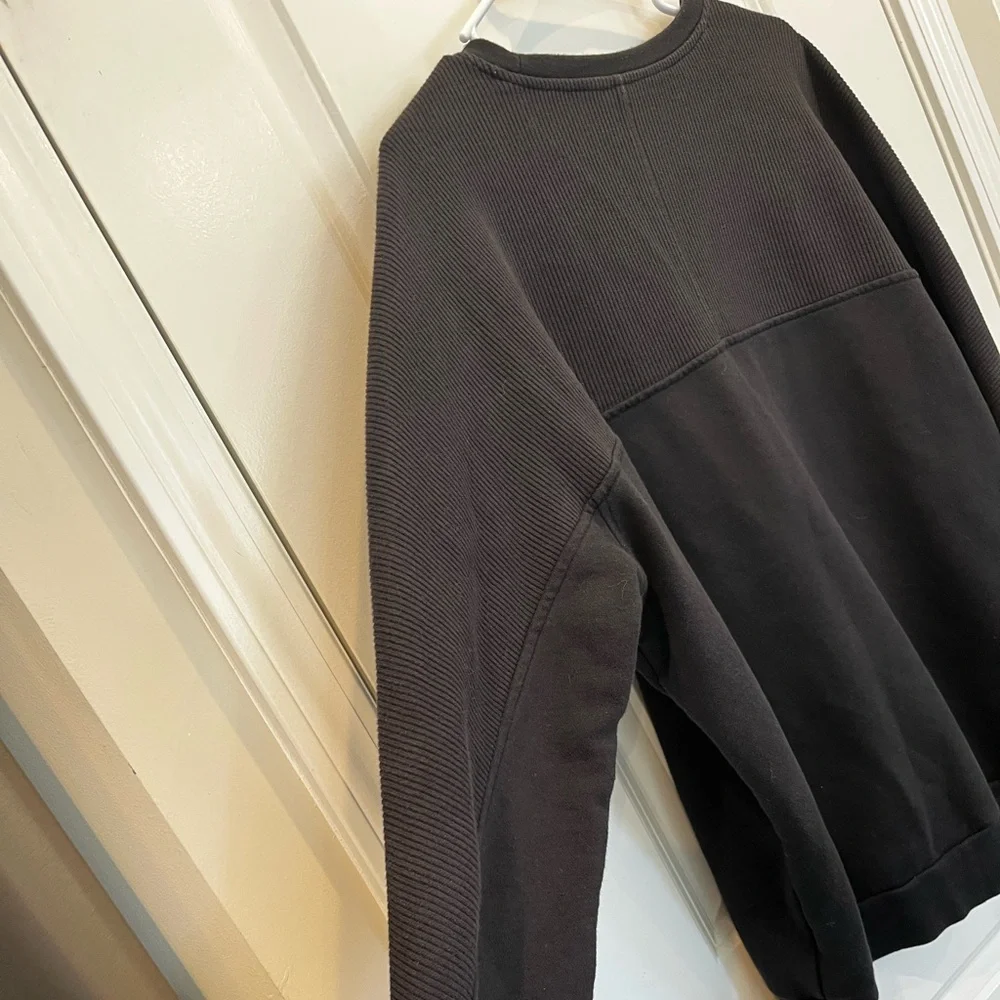 adidas back ribbing