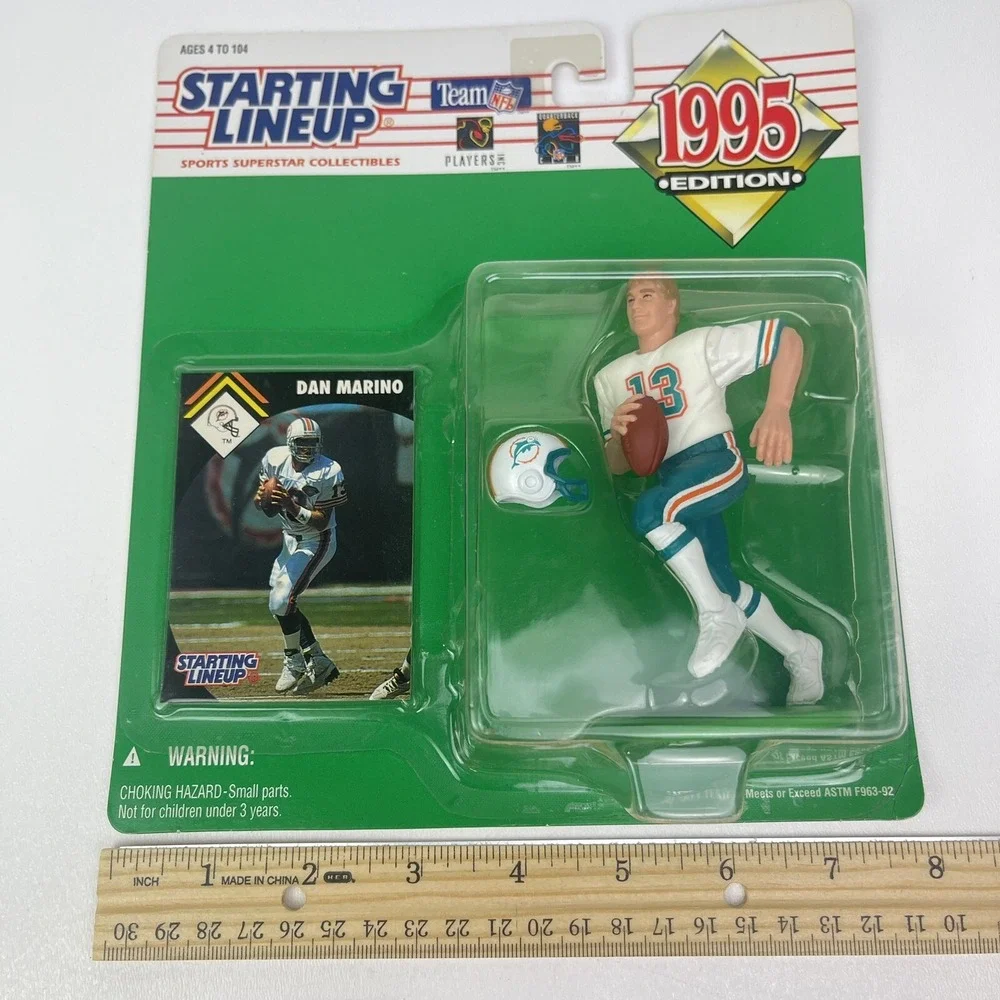 1995 Dan Marino Miami Dolphins Kenner NFL Starting Lineup Figure and Card