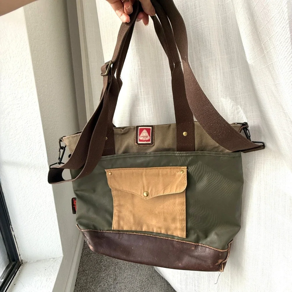 JanSport Seattle Skip Yowell Green Machine Brannon‎ Messenger Tote Bag Rare