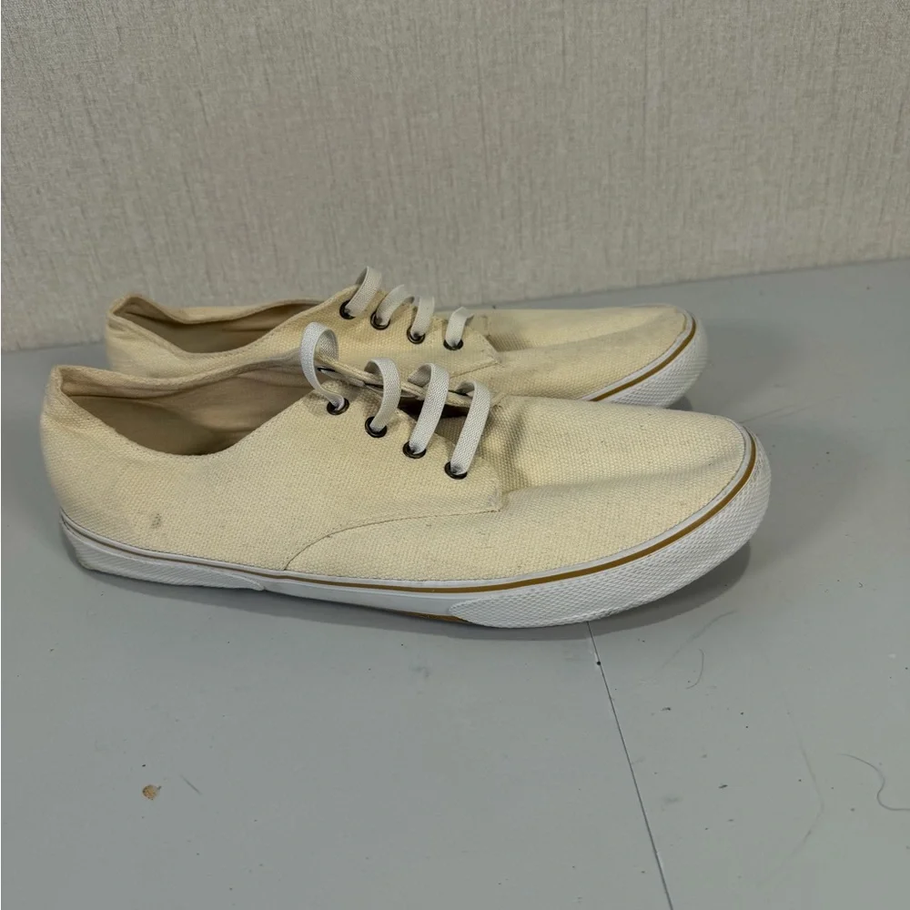 N/A sneakers versatility shoes
