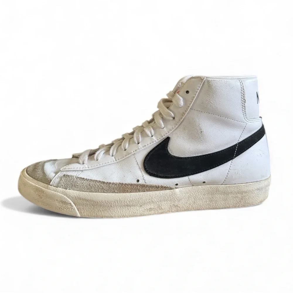 Nike these blazer