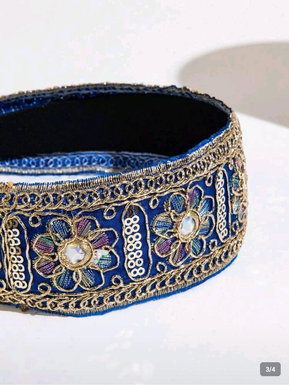 N/A elegant blue