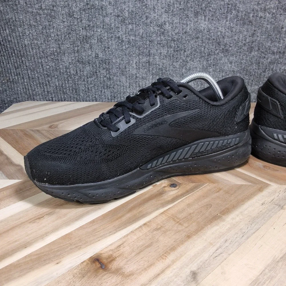 Brooks pre owned
