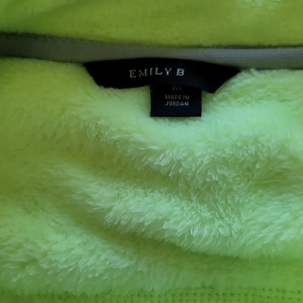NEW w/ Tags Zippered Fleece Jacket
