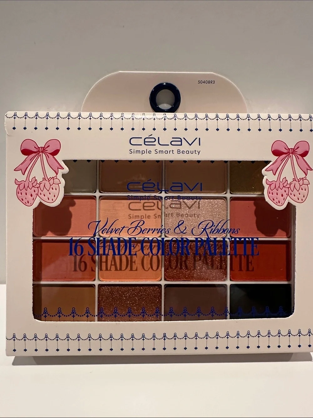 New Celavi Simple Dmart Beauty Velvet Berries & Ribbons 16 Shadr Color Palette.
