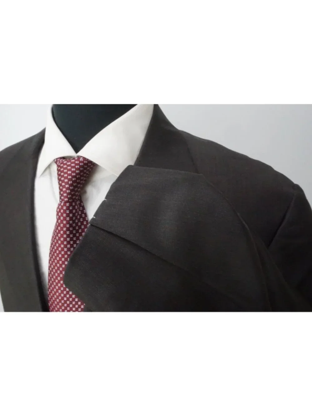 Burberry approximate measurements